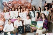 Проведение творческого мероприятия по живописи на холстах 

Каждый ученик выбирает любую картину своей мечты. 

Проводим в нашей мастерской , либо с выездом у Вас:)