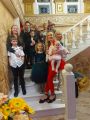 Запечатлили момент с учениками и их родителями после концерта.