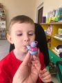 Развитие речевого дыхания с одноразовым инструментом 