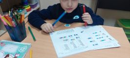 Подготовка к школе. Учимся делать звуко-буквенный анализ слов, составляем слова/анаграммы из букв слова.