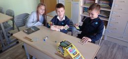 Playing Games in English with my students