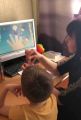 учим названия пальчиков. Очень уж нравится!