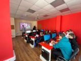 Обучаю ребят информатике на частных подготовительных курсах