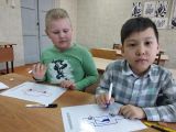 Завершение занятия - всегда арт-терапия! В конце этого занятия я предложила ребятам выполнит графический диктант.